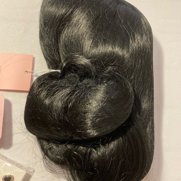 Mupul black wig with accessories new - Picture 4 of 9
